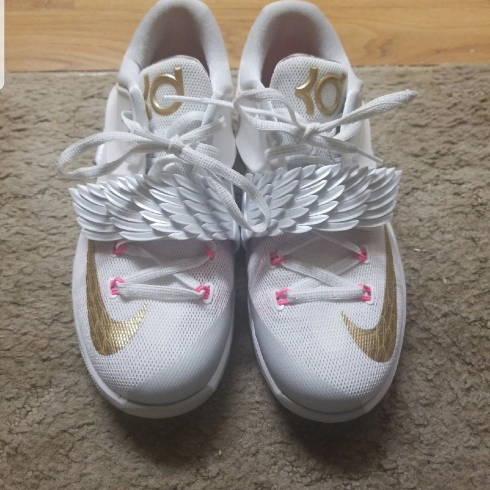 Angel wings nike sneakers